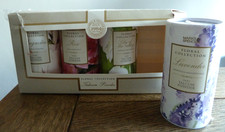 Marks & Spencer Vintage Talcum