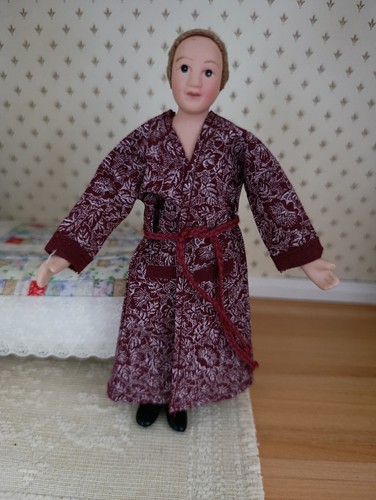 Dolls house clothes - dolls,