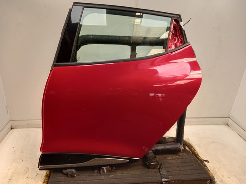 Renault clio left rear door - clio,