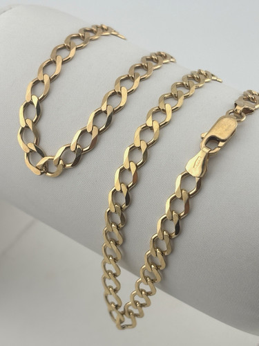 Solid 9ct yellow gold - 9ct,
