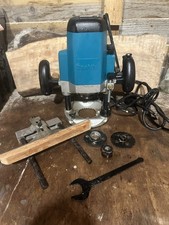 Makita 3612 Plunge Router 240V 1650W 1/2in with Guide And Accessories