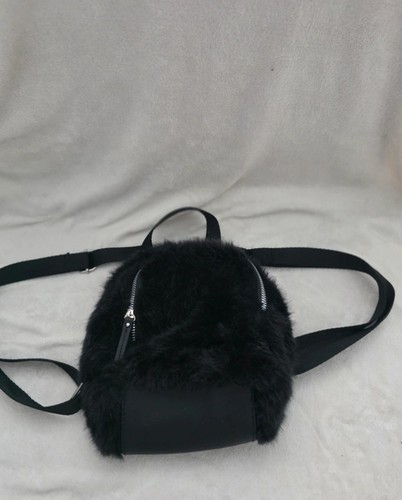 Black fluffy primark kids - black,
