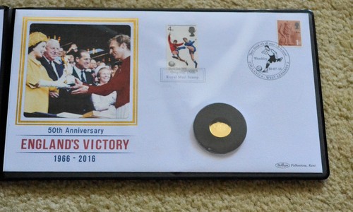 Gold coin cover - gold,