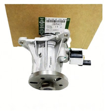 LR089625 Engine Water Pump