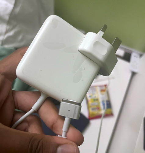 Apple magsafe power adapter - apple,