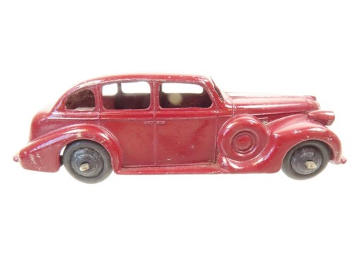 Dinky 39d buick - 39d, maroon,