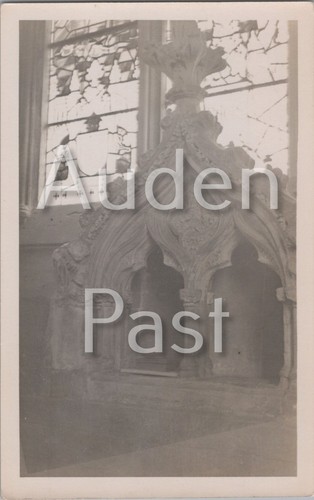 Rppc hellingly church tomb - hellingly,