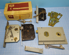 4 x used Mortice Lever Lock & Latch - 1 x 3-lever, 2 x 2-lever & a large surface
