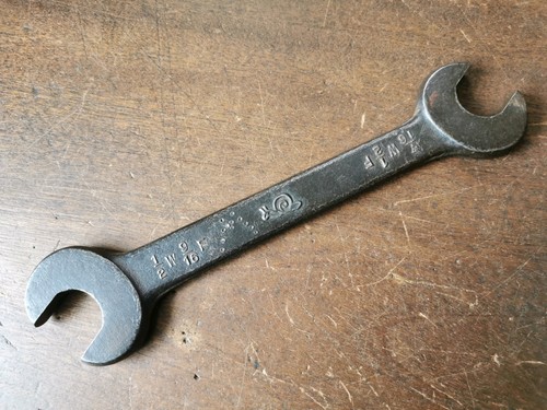 Vintage snail brand - vintage, spanner