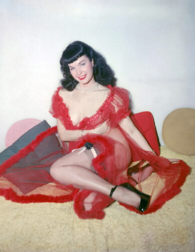 Page betty 8x10 - betty, photo