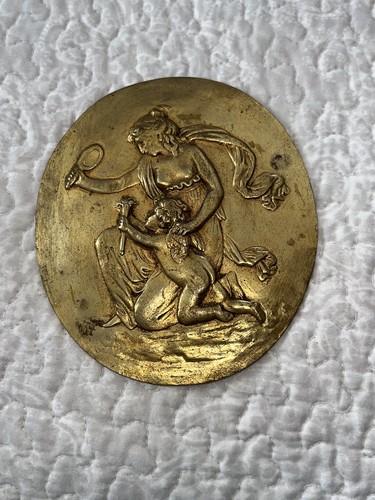 Antique medallion off - antique,