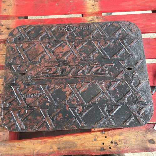 Cast iron manhole cover - iron, 645mm