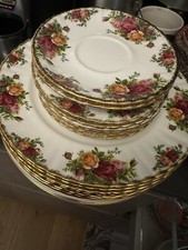 royal albert old country roses