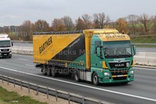 Truck Photo MAN TGX Tarpaulin