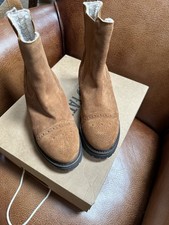 Fat face Size 5 Tan Suede