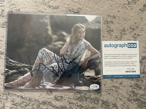 Elizabeth olsen signed 10x8 - elizabeth,