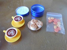 SINDY COFFEE, BISCUITS AND CRUMPETS