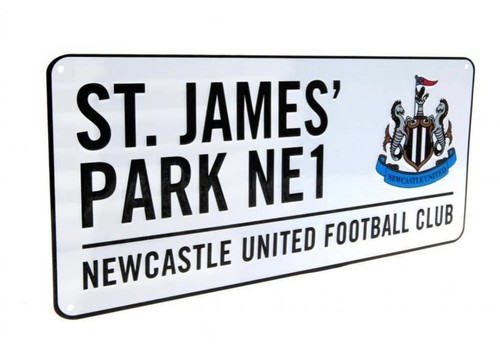 Newcastle united metal - newcastle, fc