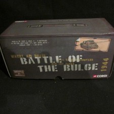 CORGI CC60504. BATTLE OF THE BULGE. PZKPFW  VI  TIGER 1. 1:50 SCALE .
