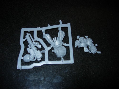 40k bits dark - -,