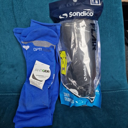 Brand new sondico - shin, guards