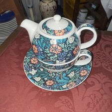 Queen’s China William Morris Teapot & Teacup Tea-For-One Set, Compton Design