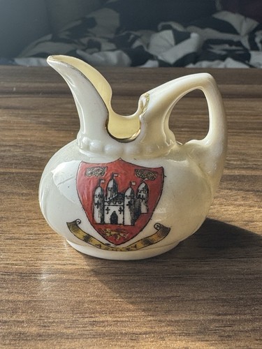 Royal crown pottery burslem - crown,