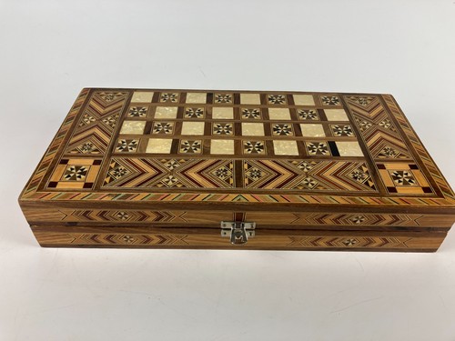 Middle eastern marquetry - eastern,