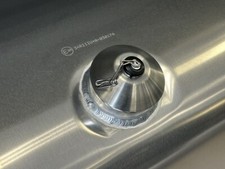 Metal fuel tank cap anti-theft