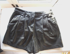 Black Front Pleat, False