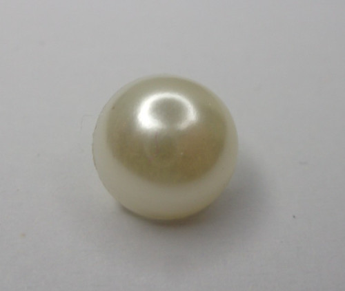 Quality cream pearl shank - 10,