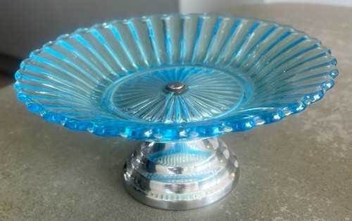 Vintage art deco blue - blue, pressed