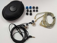 New Genuine Shure SE535 In-Ear Sound Isolating Earphones Headphones 2 Cables