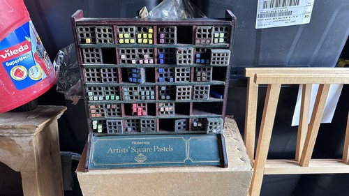 Assorted conté paris chalk - paris,