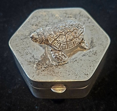 Hallmarked 925 sterling - .925,