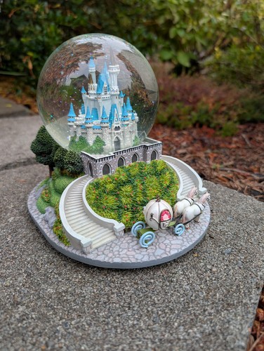 Disney cinderella castle snow - disney,