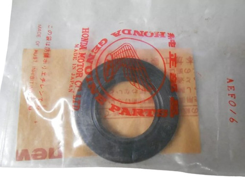Nos honda oil seal 28x47 - seal, 28x47.2x7