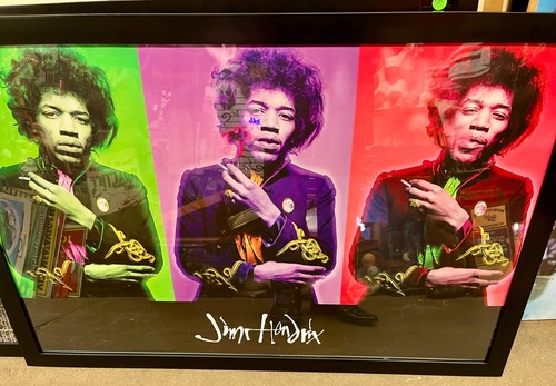 Jimi hendrix gered - by,