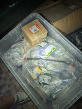 EWY500040 - BRACKET - SEAT BELT ANCHOR, Land rover parts