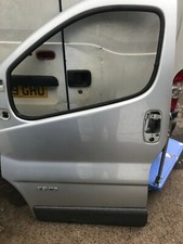 NS PASSENGER FRONT DOOR SILVER