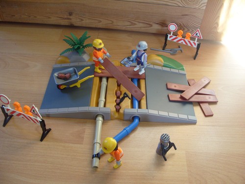 Playmobil 100 complete set - playmobil, 100%