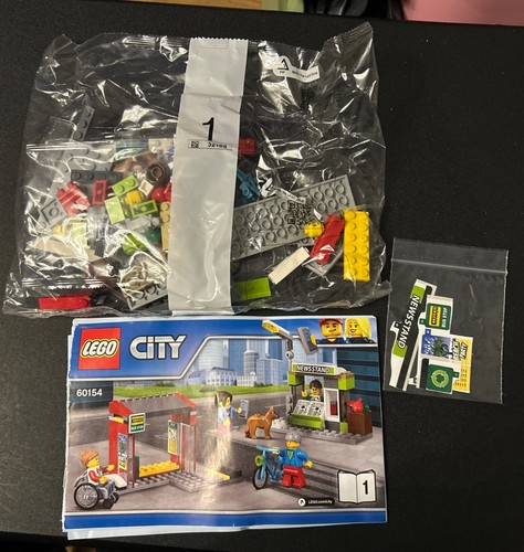 Lego city 60154 bus station - lego,