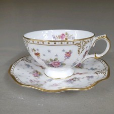 Royal Crown Derby Royal Antoinette Bone China Tea Cup & Saucer. Excellent 