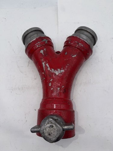 Fire hose divider - hose, splitter