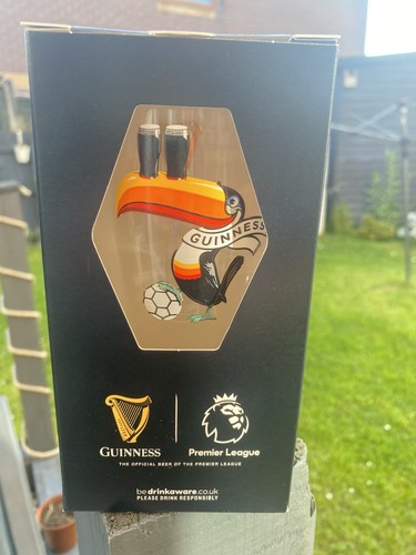 Guinness pint glass toucan - glass,