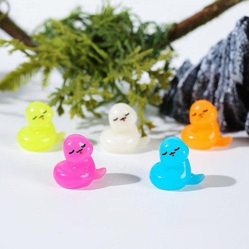 Small snake statues - 5x,