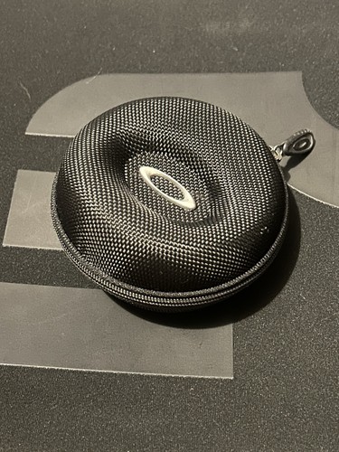 Genuine oakley large watch - oakley,