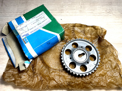 Nos genuine camshaft gear - genuine,