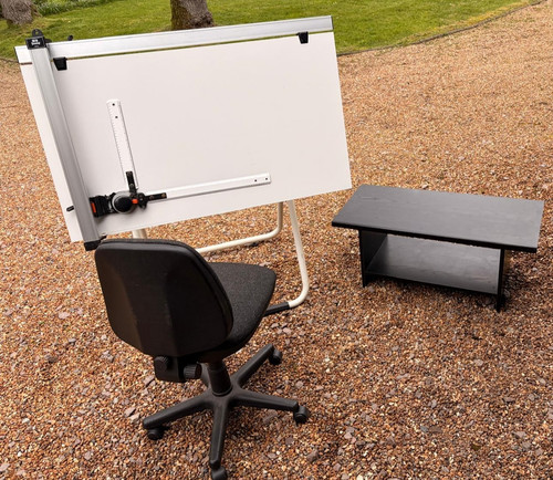 Draughting machine drawing - draughting, /