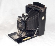 Uncommon Thornton Pickard Filmak folding ¼ plate camera